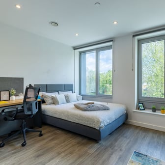 Platinum Studio - Image 1